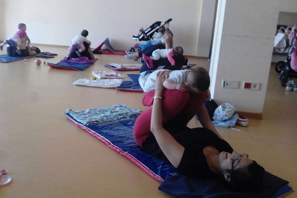 Yoga postparto Granada